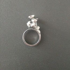 DISNEY Alice in Wonderland ring, size 7